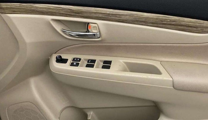 2021 Maruti Ciaz DELTA 1.5 SHVS MT PETROL, Petrol, Manual, 22,804 km, Driver Side Door Panels Control