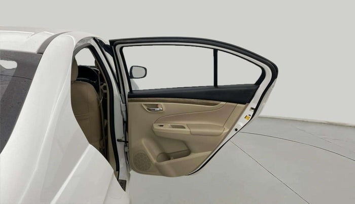 2021 Maruti Ciaz DELTA 1.5 SHVS MT PETROL, Petrol, Manual, 22,804 km, RHS Rear Door