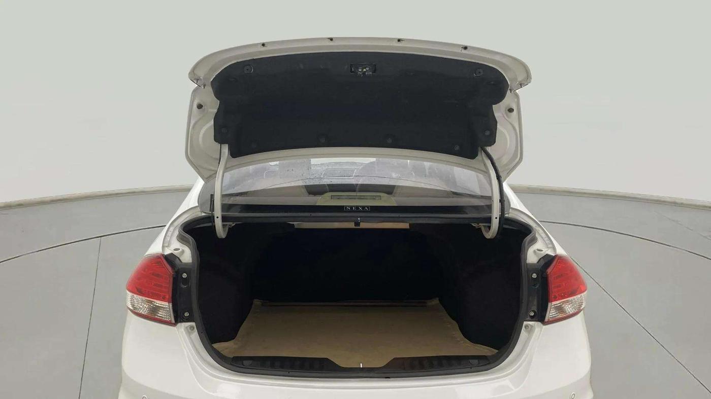 2021 Maruti Ciaz DELTA 1.5 SHVS MT PETROL, Petrol, Manual, 22,804 km, Boot Door Open