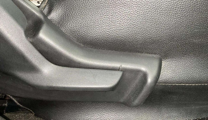 2017 Maruti Baleno DELTA PETROL 1.2, Petrol, Manual, 32,233 km, Driver Side Adjustment Panel