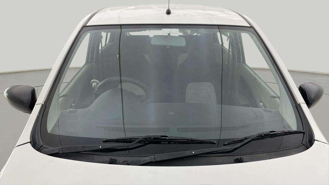 2016 Maruti Celerio VXI, Petrol, Manual, 70,483 km, Front Windshield