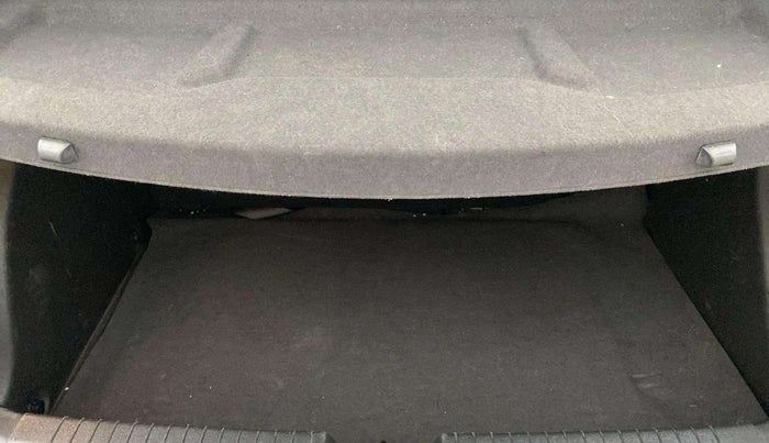 2019 Hyundai Elite i20 ASTA 1.2 (O), Petrol, Manual, 33,890 km, Boot Open Zoomed View