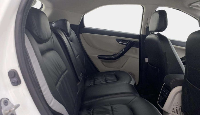 2022 Tata NEXON XZA PLUS DIESEL, Diesel, Automatic, 66,326 km, Right Side Rear Door Cabin