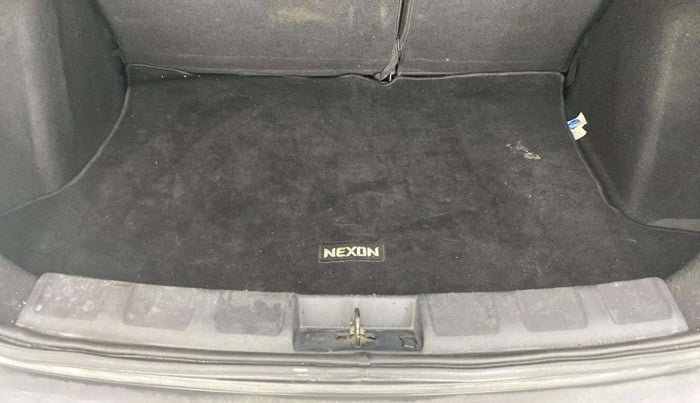 2022 Tata NEXON XZA PLUS DIESEL, Diesel, Automatic, 66,326 km, Boot Inside