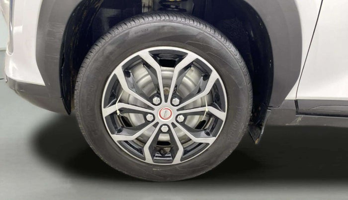2021 Nissan MAGNITE XE, Petrol, Manual, 21,718 km, Left Front Wheel