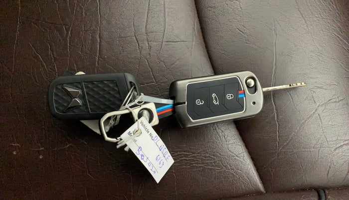 2023 Mahindra BOLERO NEO N 4, Diesel, Manual, 13,577 km, Key Close Up