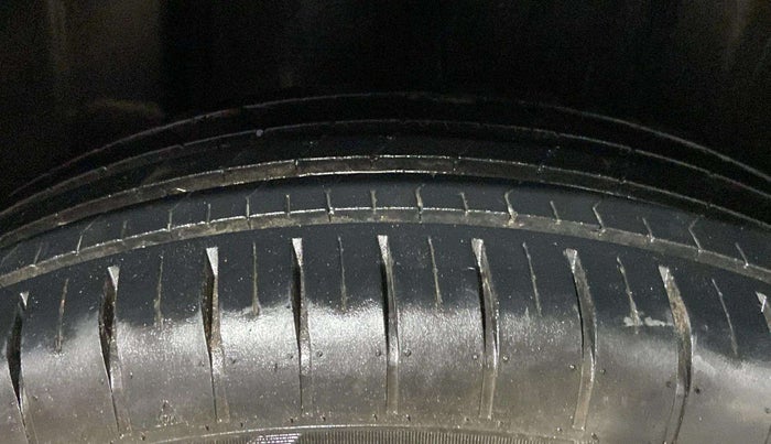 2023 Maruti Baleno SIGMA PETROL 1.2, Petrol, Manual, 32,365 km, Right Rear Tyre Tread