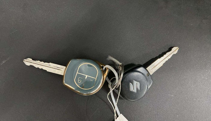 2023 Maruti Baleno SIGMA PETROL 1.2, Petrol, Manual, 32,365 km, Key Close Up