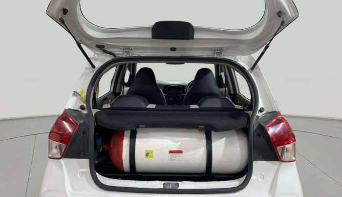 2019 Hyundai NEW SANTRO MAGNA CNG, CNG, Manual, 32,831 km, Boot Inside