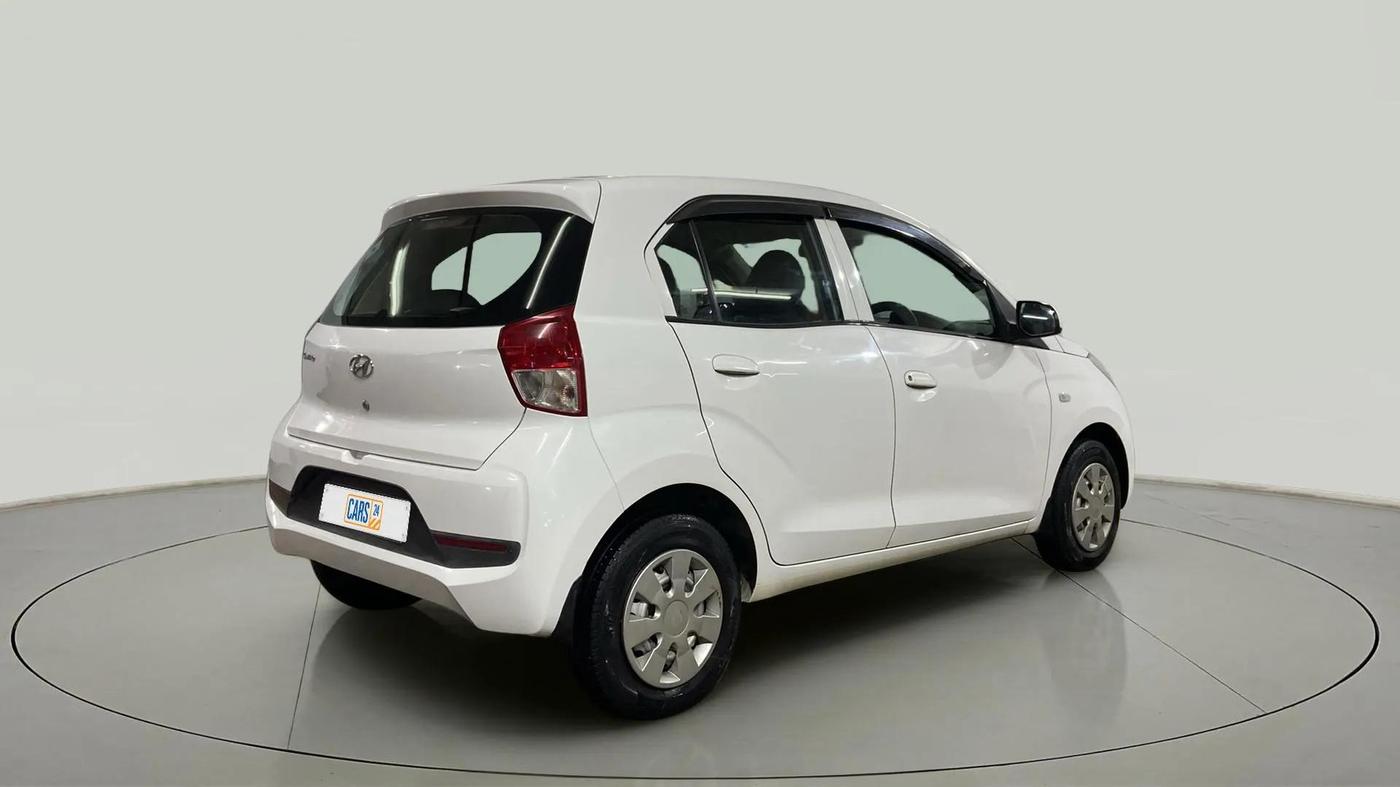 2019 Hyundai NEW SANTRO MAGNA CNG, CNG, Manual, 32,831 km, Right Back Diagonal