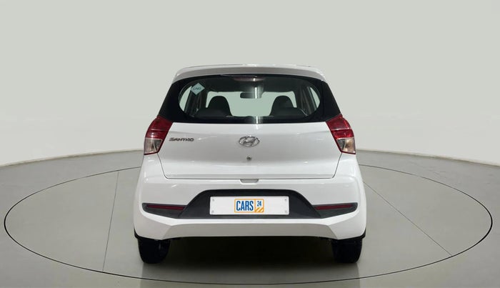 2019 Hyundai NEW SANTRO MAGNA CNG, CNG, Manual, 32,831 km, Back/Rear