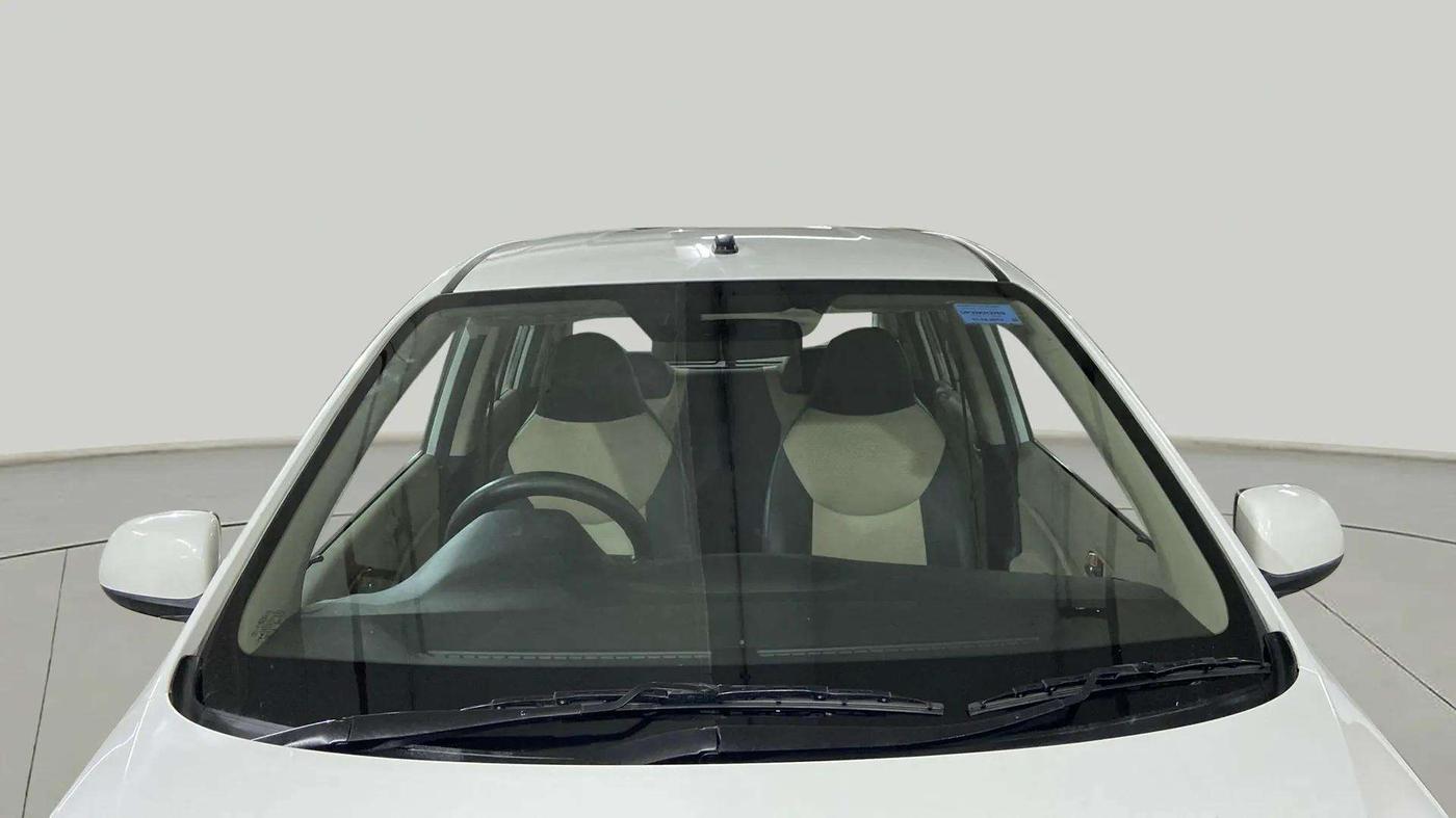 2019 Hyundai NEW SANTRO MAGNA CNG, CNG, Manual, 32,831 km, Front Windshield
