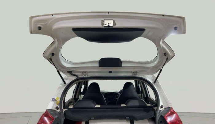 2019 Hyundai NEW SANTRO MAGNA CNG, CNG, Manual, 32,831 km, Boot Door Open