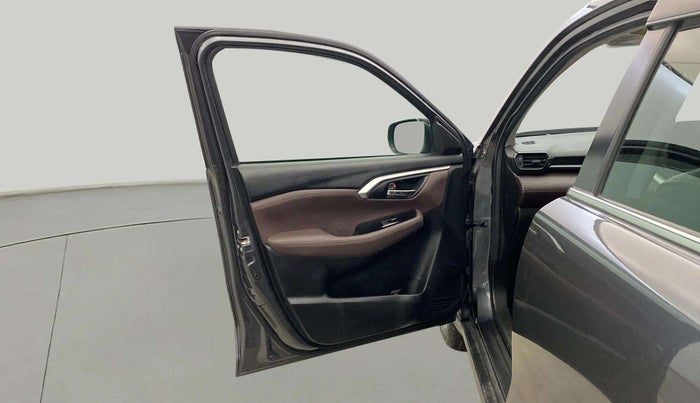 2023 Maruti Grand Vitara ZETA SMART HYBRID, Petrol, Manual, 16,226 km, LHS Front Door