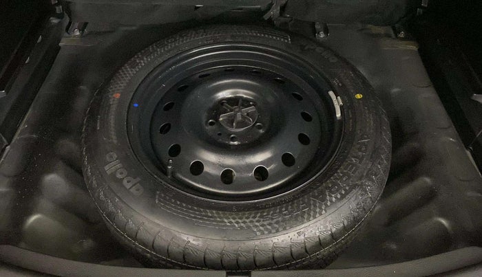2023 Maruti Grand Vitara ZETA SMART HYBRID, Petrol, Manual, 16,226 km, Spare Tyre
