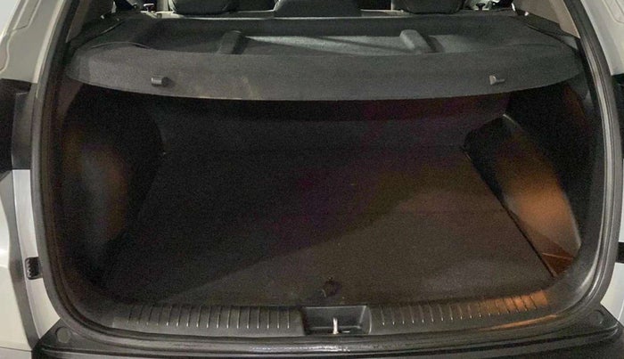 2019 Hyundai Creta SX 1.6 PETROL, Petrol, Manual, 74,834 km, Boot Inside