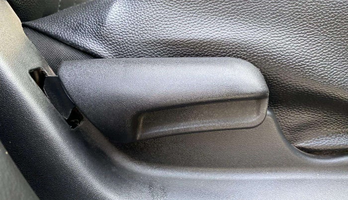 2020 Maruti S Cross DELTA 1.5, Petrol, Manual, 22,914 km, Driver Side Adjustment Panel