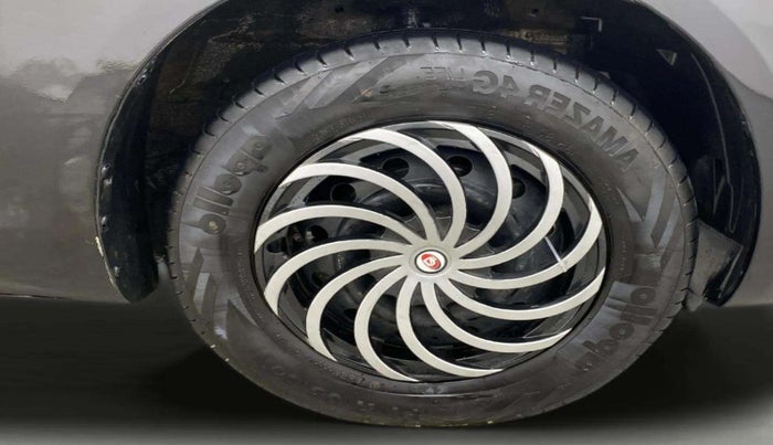 2014 Maruti Swift Dzire VDI, Diesel, Manual, 1,17,286 km, Right Front Wheel