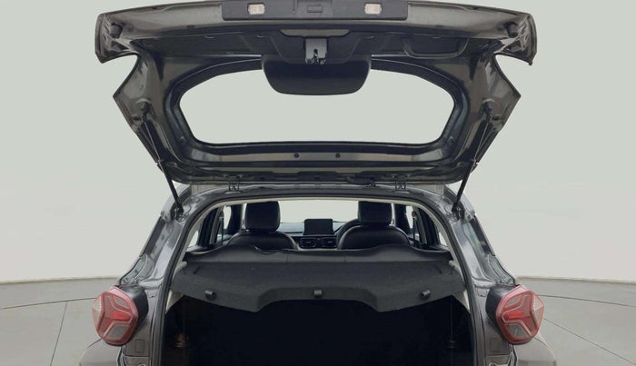 2025 Tata PUNCH ADVENTURE MT, Petrol, Manual, 1,054 km, Boot Door Open