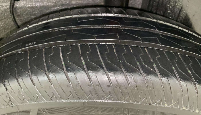 2025 Tata PUNCH ADVENTURE MT, Petrol, Manual, 1,054 km, Left Rear Tyre Tread