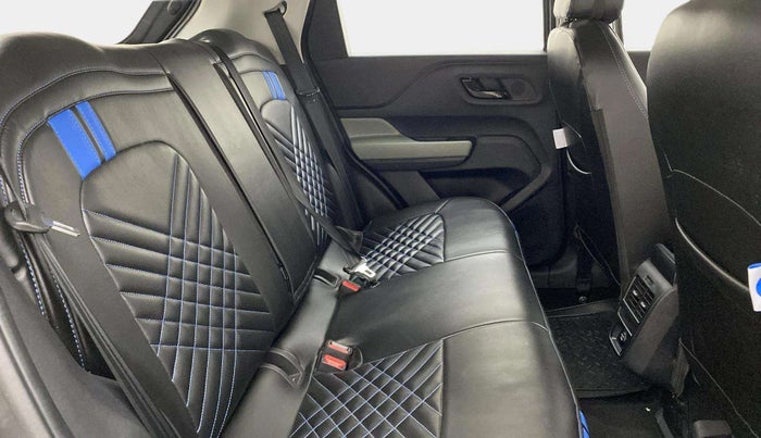 2025 Tata PUNCH ADVENTURE MT, Petrol, Manual, 1,054 km, Right Side Rear Door Cabin