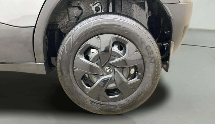 2025 Tata PUNCH ADVENTURE MT, Petrol, Manual, 1,054 km, Left Rear Wheel