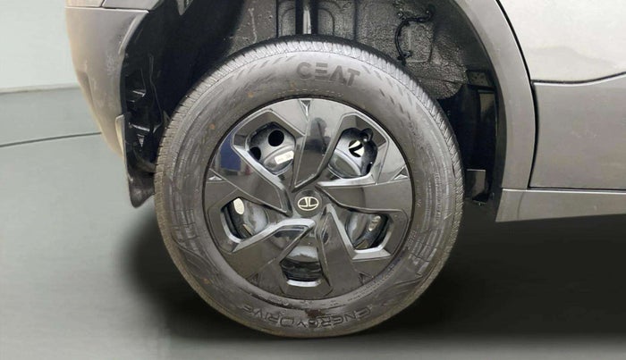 2025 Tata PUNCH ADVENTURE MT, Petrol, Manual, 1,054 km, Right Rear Wheel