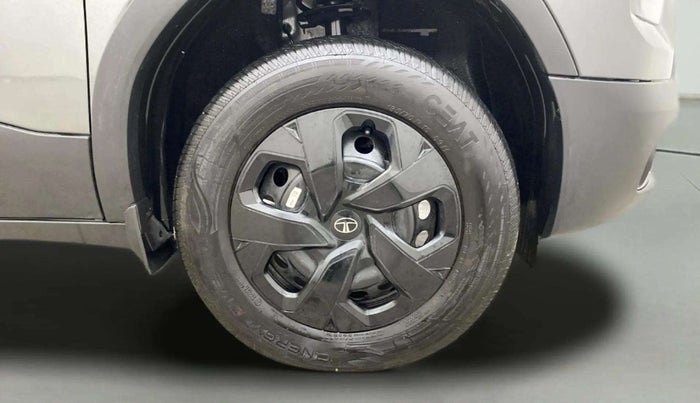 2025 Tata PUNCH ADVENTURE MT, Petrol, Manual, 1,054 km, Right Front Wheel