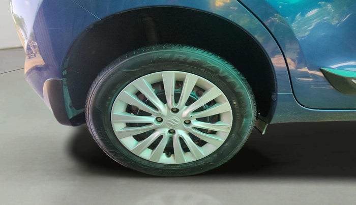 2017 Maruti Baleno DELTA CVT PETROL 1.2, Petrol, Automatic, 52,495 km, Right Rear Wheel