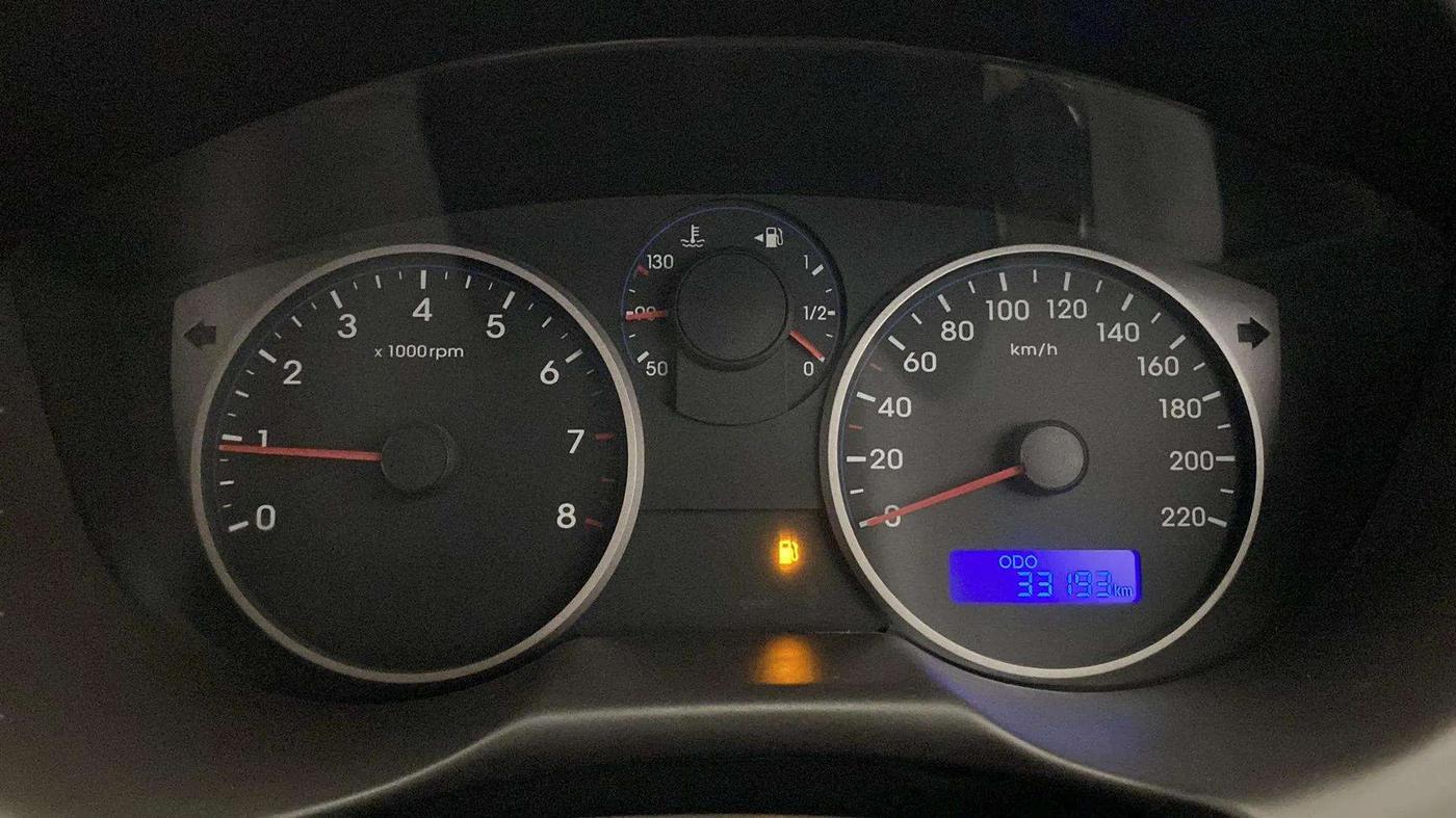 2013 Hyundai i20 SPORTZ 1.2, Petrol, Manual, 33,181 km, Odometer Image