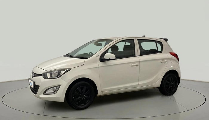 2013 Hyundai i20 SPORTZ 1.2, Petrol, Manual, 33,181 km, Left Front Diagonal