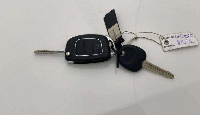 2013 Hyundai i20 SPORTZ 1.2, Petrol, Manual, 33,181 km, Key Close Up