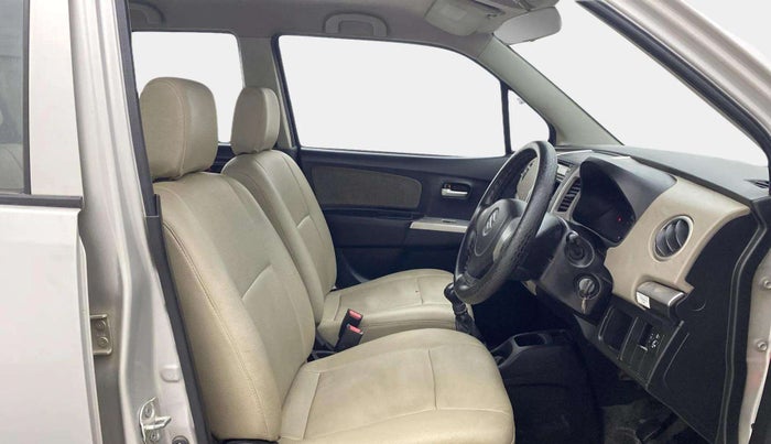 2013 Maruti Wagon R 1.0 LXI, Petrol, Manual, 89,444 km, Right Side Front Door Cabin