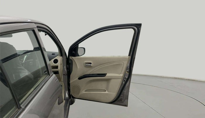 2017 Maruti Celerio VXI CNG, CNG, Manual, 71,646 km, RHS Front Door