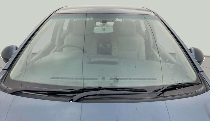 2019 Mahindra MARAZZO M8 7 STR, Diesel, Manual, 44,905 km, Front Windshield