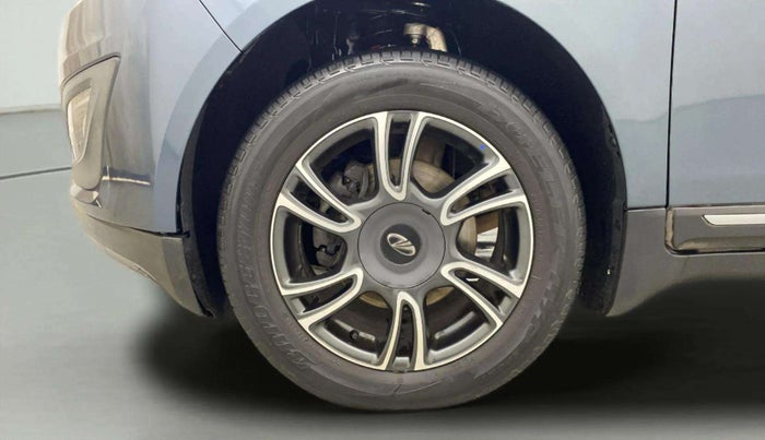 2019 Mahindra MARAZZO M8 7 STR, Diesel, Manual, 44,905 km, Left Front Wheel
