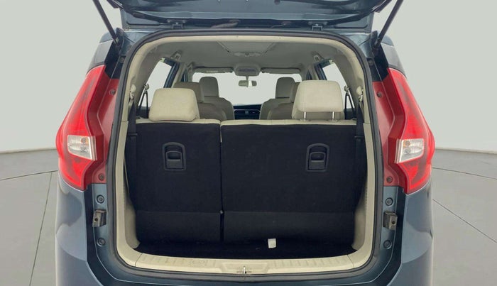 2019 Mahindra MARAZZO M8 7 STR, Diesel, Manual, 44,905 km, Boot Inside