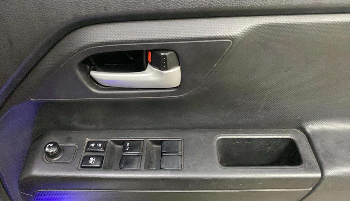 2020 Maruti New Wagon-R VXI 1.2, Petrol, Manual, 22,023 km, Driver Side Door Panels Control