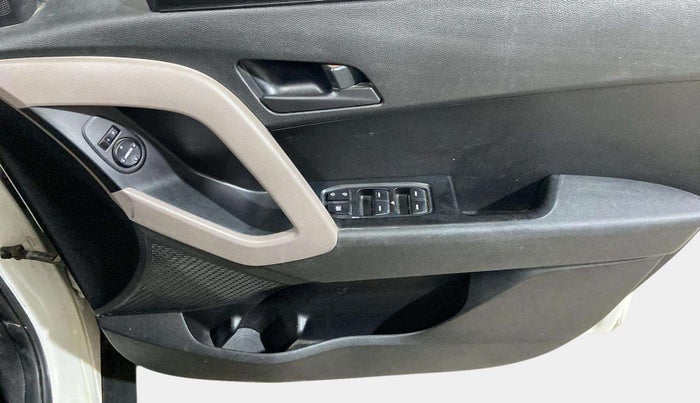 2018 Hyundai Creta E PLUS 1.6 PETROL, Petrol, Manual, 88,186 km, Driver Side Door Panels Control