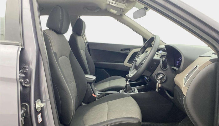 2018 Hyundai Creta E PLUS 1.6 PETROL, Petrol, Manual, 88,298 km, Right Side Front Door Cabin
