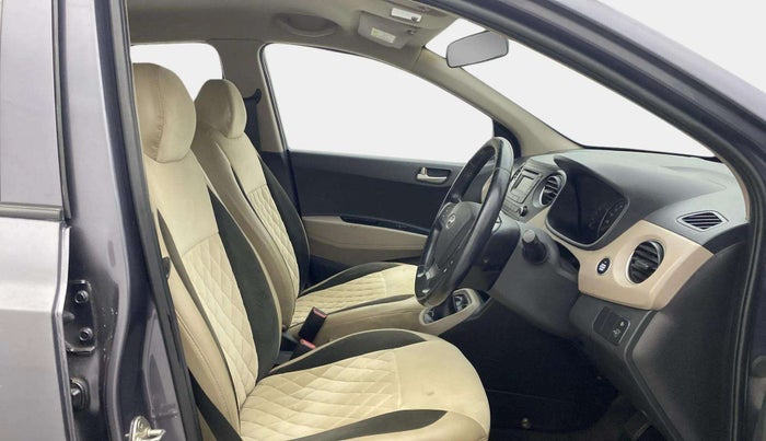 2014 Hyundai Grand i10 ASTA 1.1 CRDI (O), Diesel, Manual, 64,682 km, Right Side Front Door Cabin