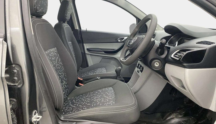 2020 Tata Tiago XZ PETROL, Petrol, Manual, 29,311 km, Right Side Front Door Cabin