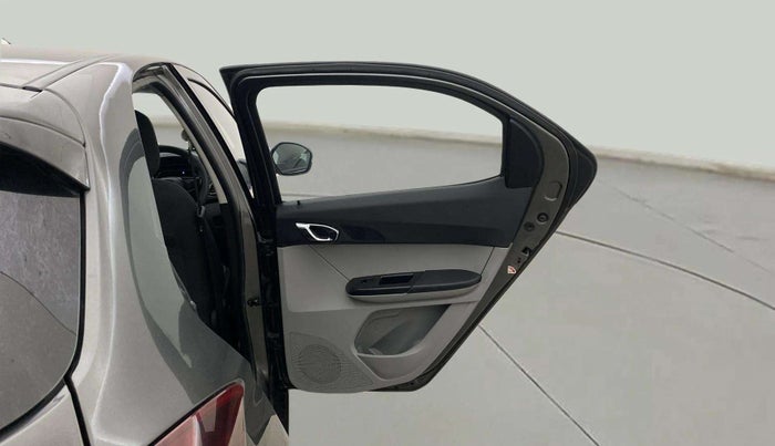 2020 Tata Tiago XZ PETROL, Petrol, Manual, 29,311 km, RHS Rear Door