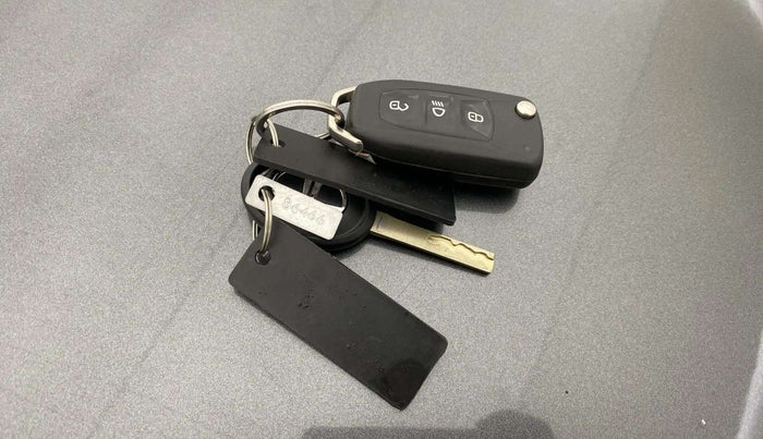 2020 Tata Tiago XZ PETROL, Petrol, Manual, 29,311 km, Key Close Up