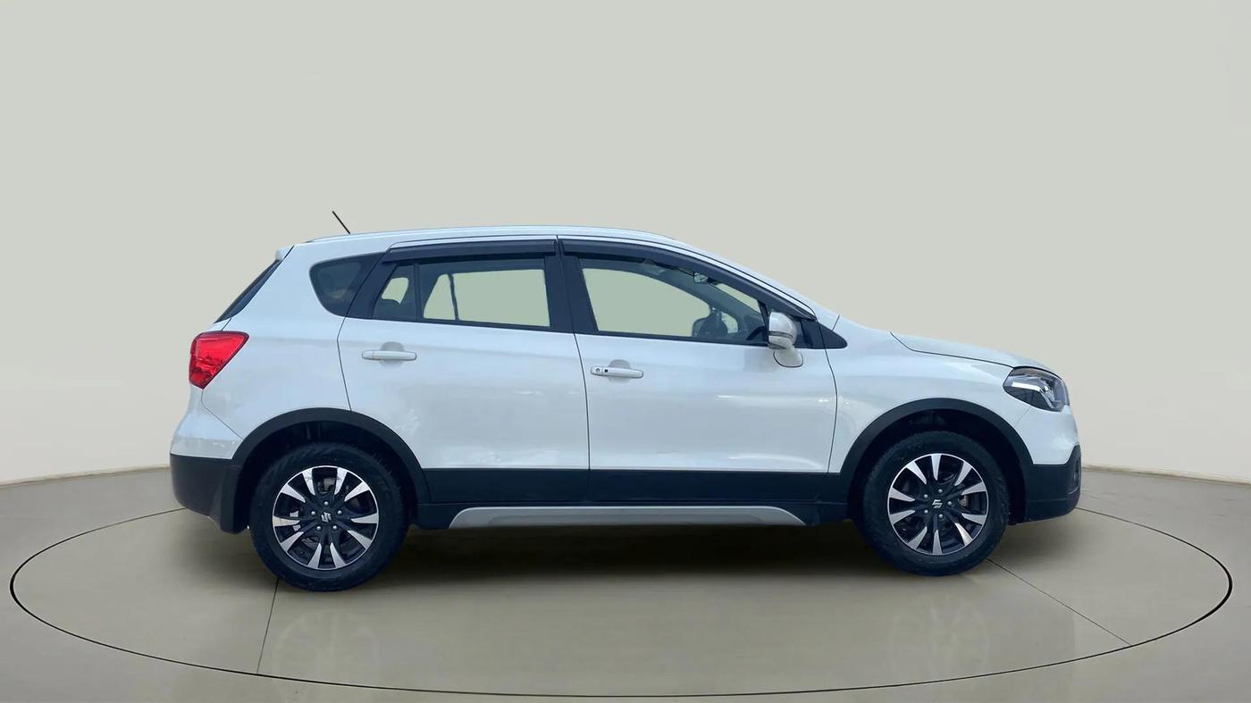 2022 Maruti S Cross ALPHA 1.5, Petrol, Manual, 38,674 km, Right Side View