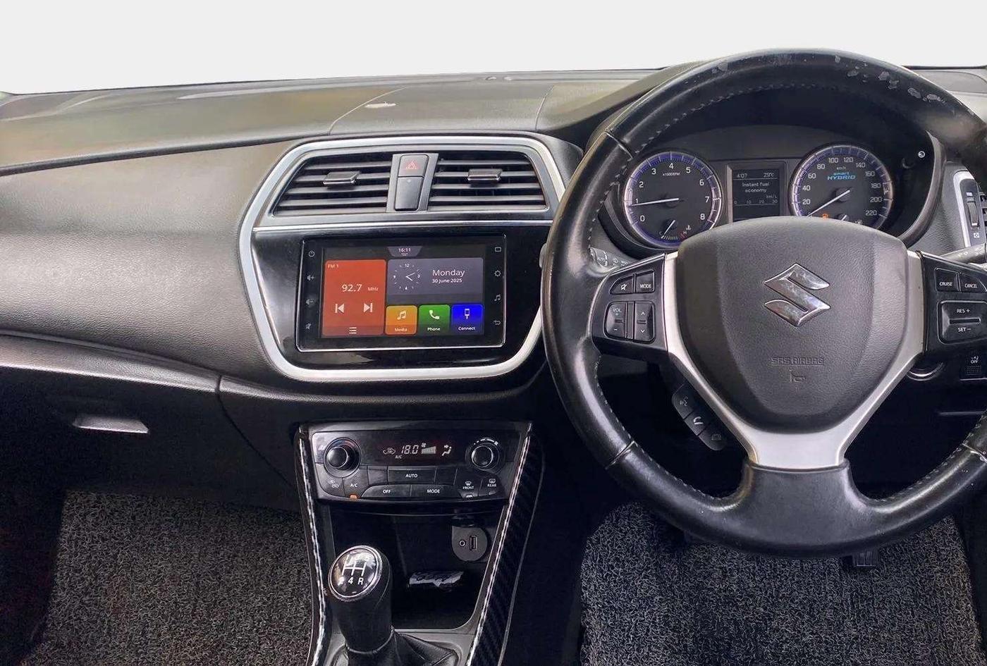 2022 Maruti S Cross ALPHA 1.5, Petrol, Manual, 38,674 km, Air Conditioner