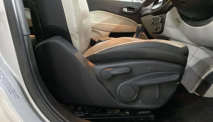 2018 Jeep Compass LIMITED 1.4 PETROL AT, Petrol, Automatic, 17,924 km, Driver Side Adjustment Panel