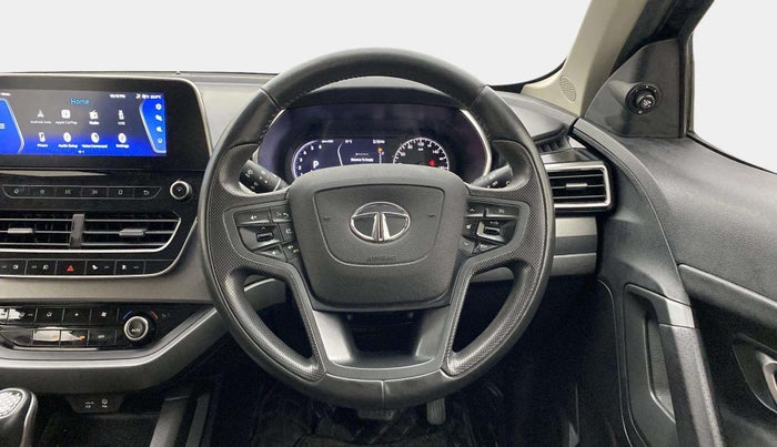 2020 Tata Harrier XZA PLUS 2.0L, Diesel, Automatic, 45,068 km, Steering Wheel Close Up