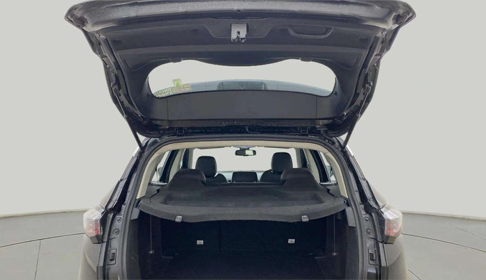 2020 Tata Harrier XZA PLUS 2.0L, Diesel, Automatic, 45,068 km, Boot Door Open