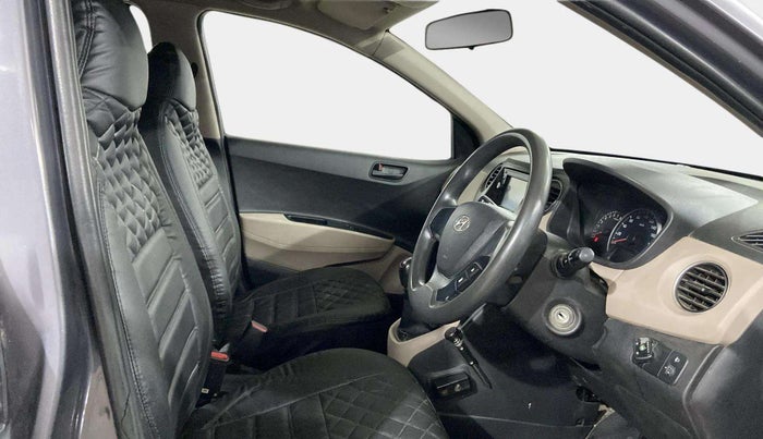 2017 Hyundai Grand i10 MAGNA 1.2 KAPPA VTVT, CNG, Manual, 85,507 km, Right Side Front Door Cabin
